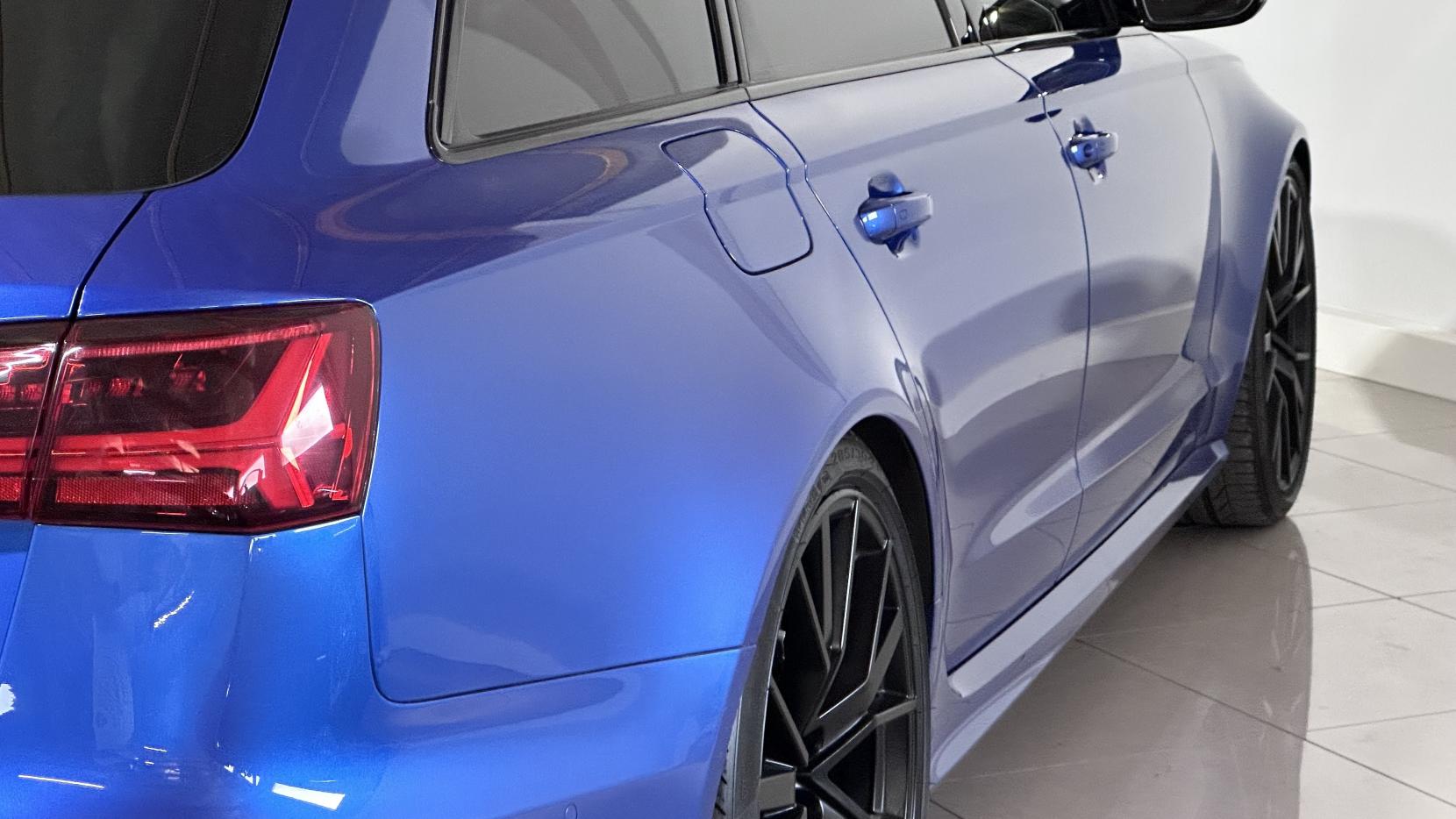Audi RS6 Avant 4.0 TFSI V8 Performance Estate 5dr Petrol Tiptronic quattro Euro 6 (s/s) (605 ps)