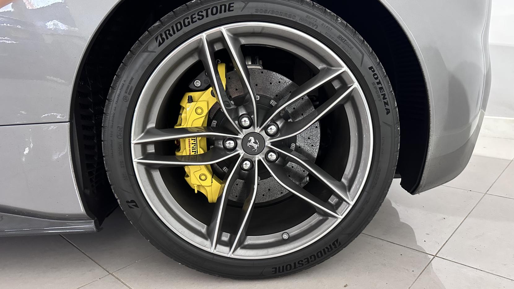 Ferrari 488 3.9T V8 GTB Coupe 2dr Petrol F1 DCT Euro 6 (s/s) (670 ps)