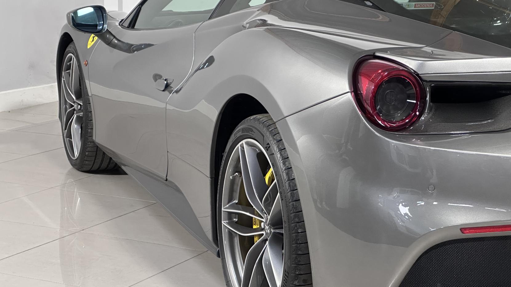 Ferrari 488 3.9T V8 GTB Coupe 2dr Petrol F1 DCT Euro 6 (s/s) (670 ps)