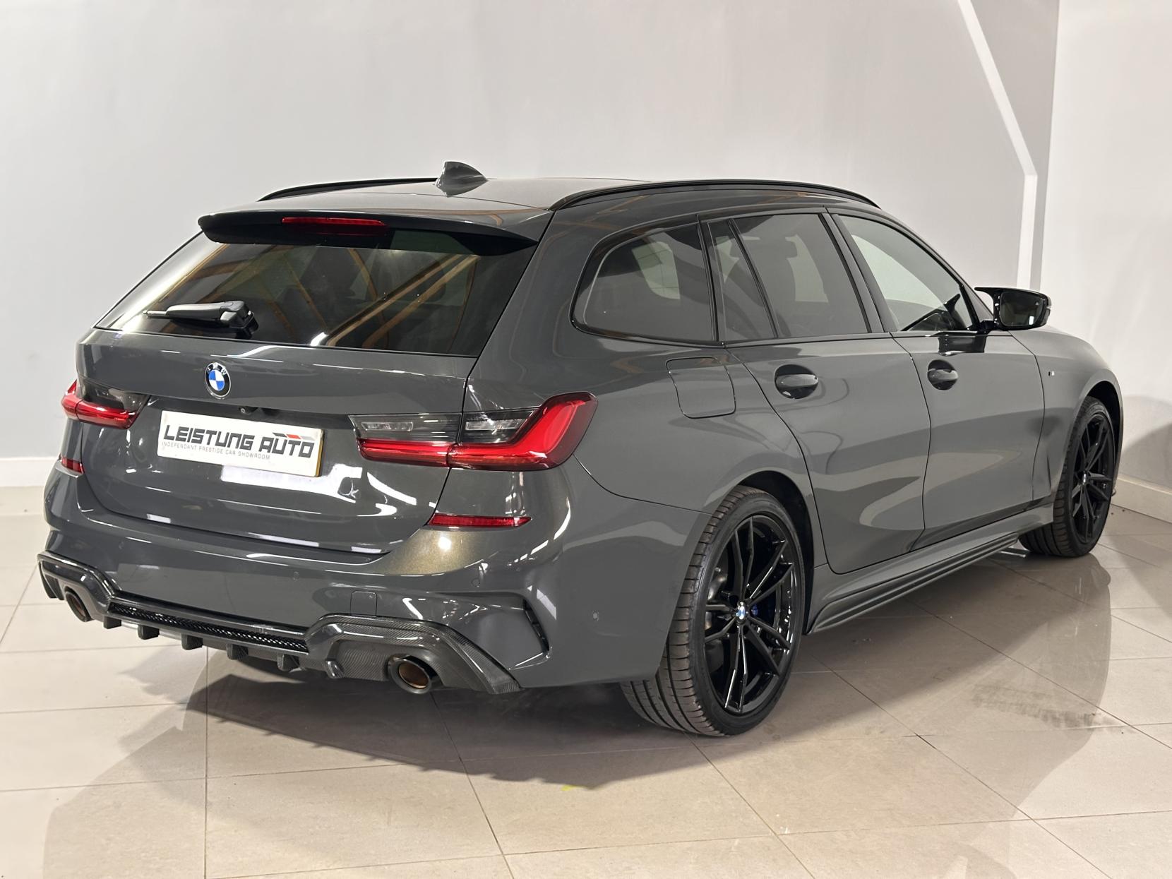 BMW 3 Series 2.0 330e 12kWh M Sport Pro Edition Touring 5dr Petrol Plug-in Hybrid Auto Euro 6 (s/s) (292 ps)