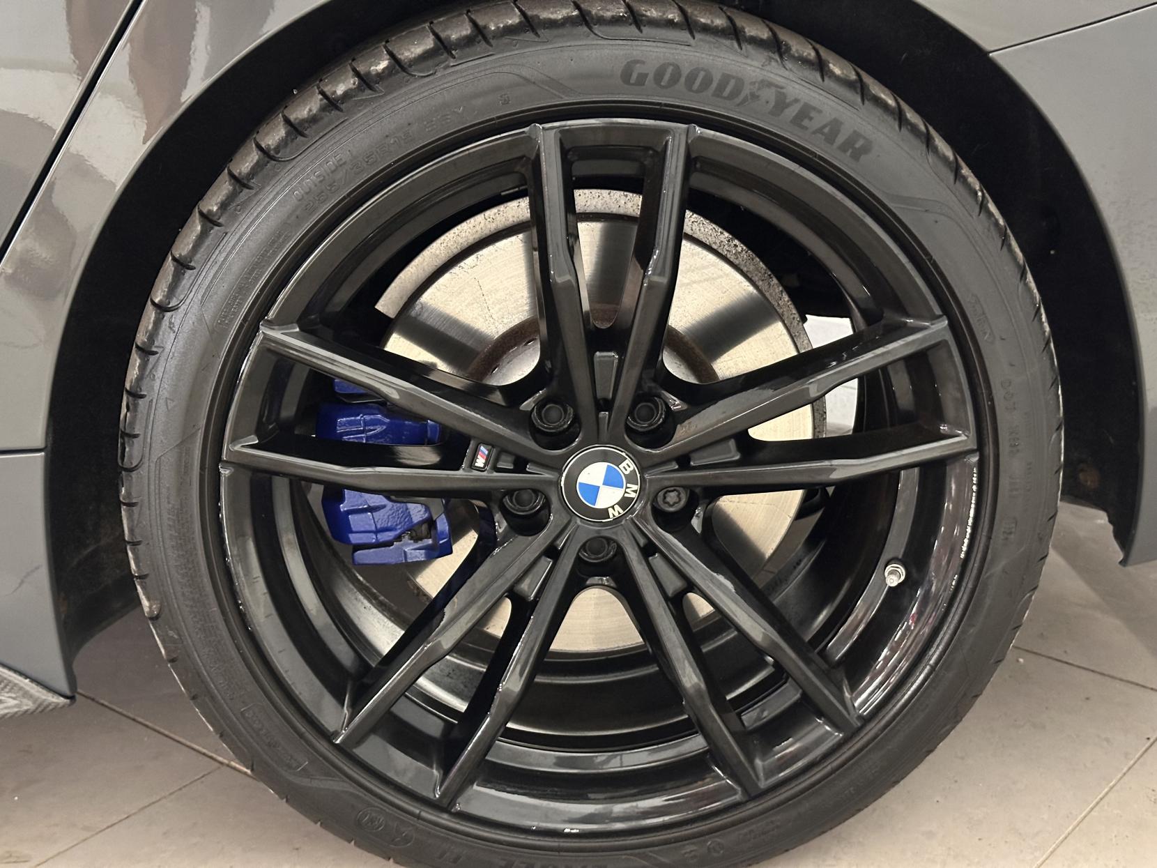 BMW 3 Series 2.0 330e 12kWh M Sport Pro Edition Touring 5dr Petrol Plug-in Hybrid Auto Euro 6 (s/s) (292 ps)