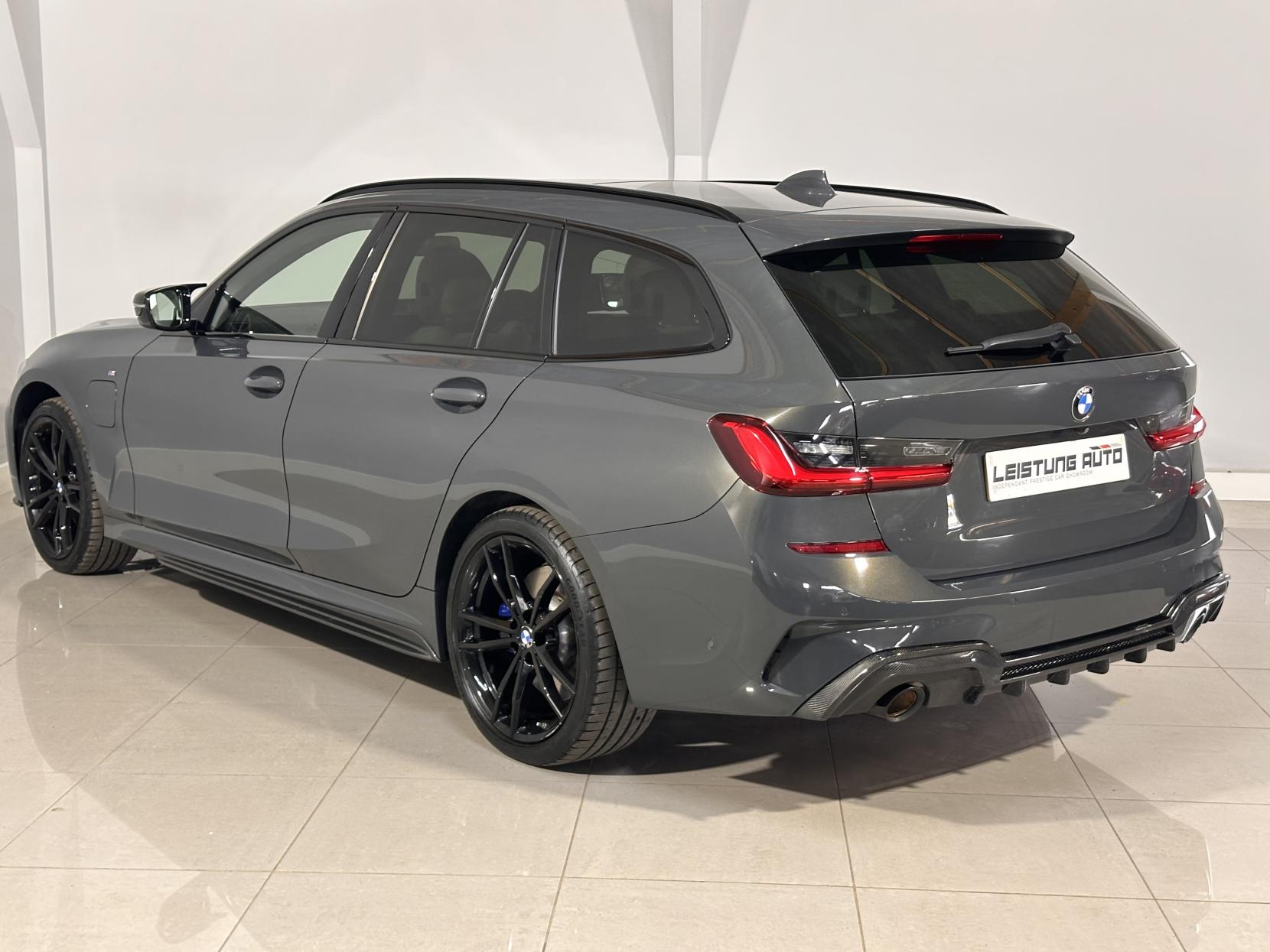 BMW 3 Series 2.0 330e 12kWh M Sport Pro Edition Touring 5dr Petrol Plug-in Hybrid Auto Euro 6 (s/s) (292 ps)