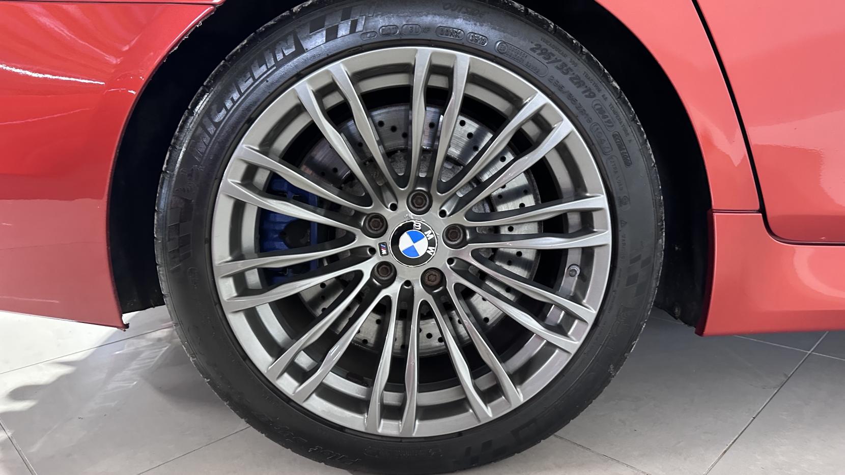 BMW M5 4.4 V8 Saloon 4dr Petrol DCT Euro 5 (s/s) (560 ps)