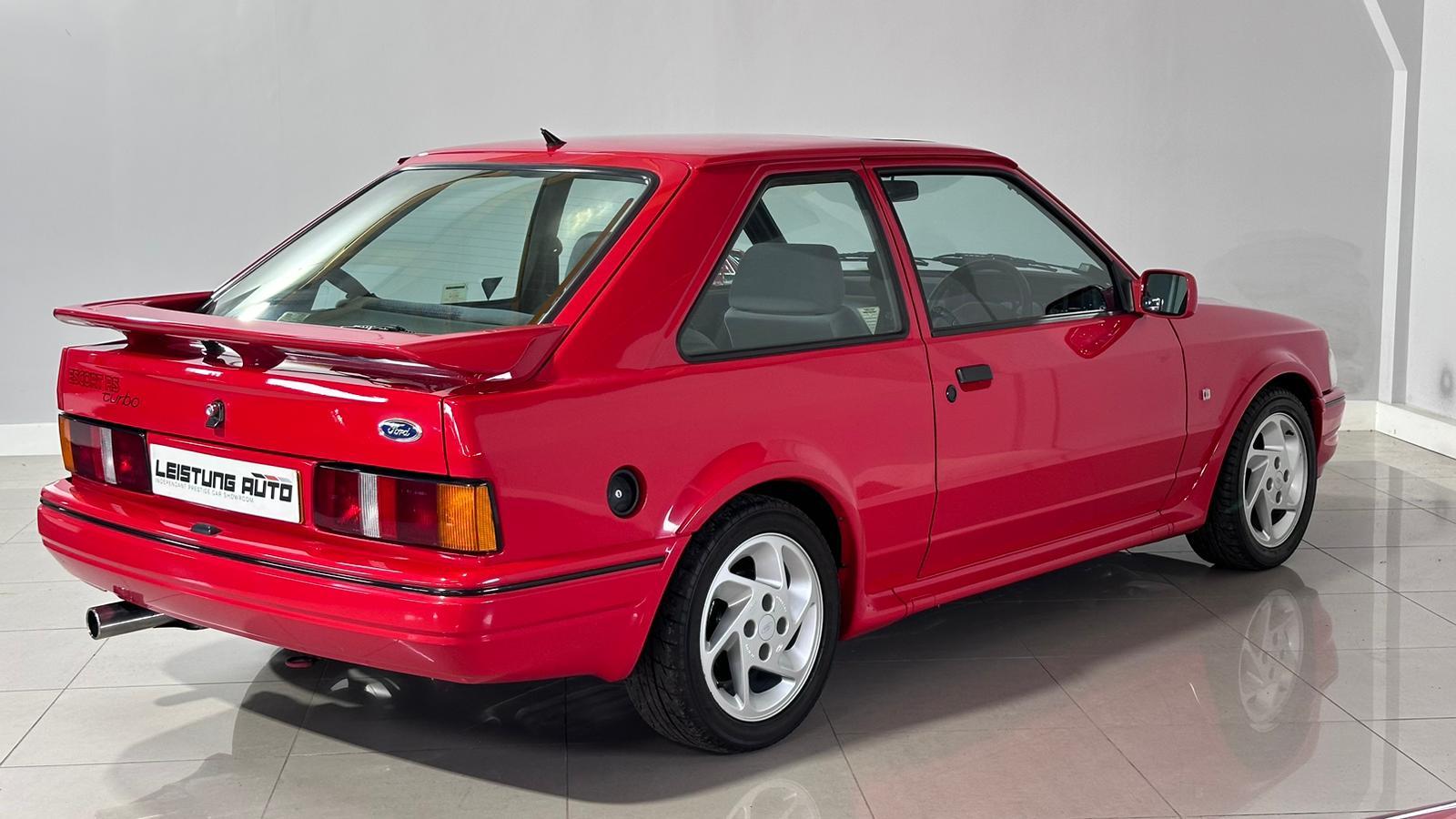 Ford Escort 1.6 Turbo RS Hatchback 3dr Petrol Manual (132 bhp)