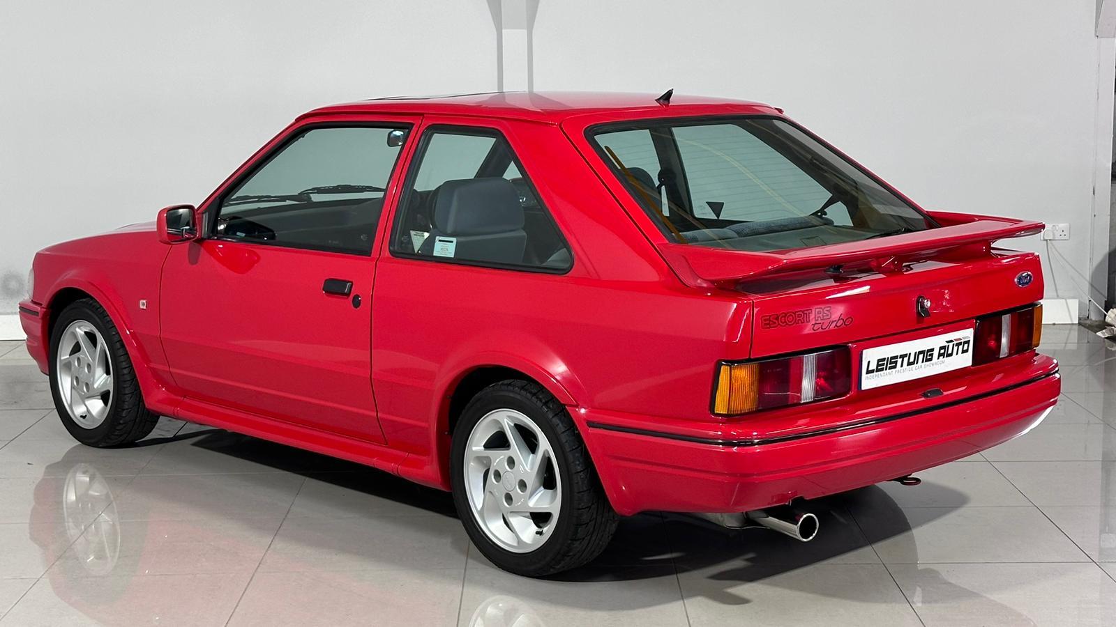 Ford Escort 1.6 Turbo RS Hatchback 3dr Petrol Manual (132 bhp)