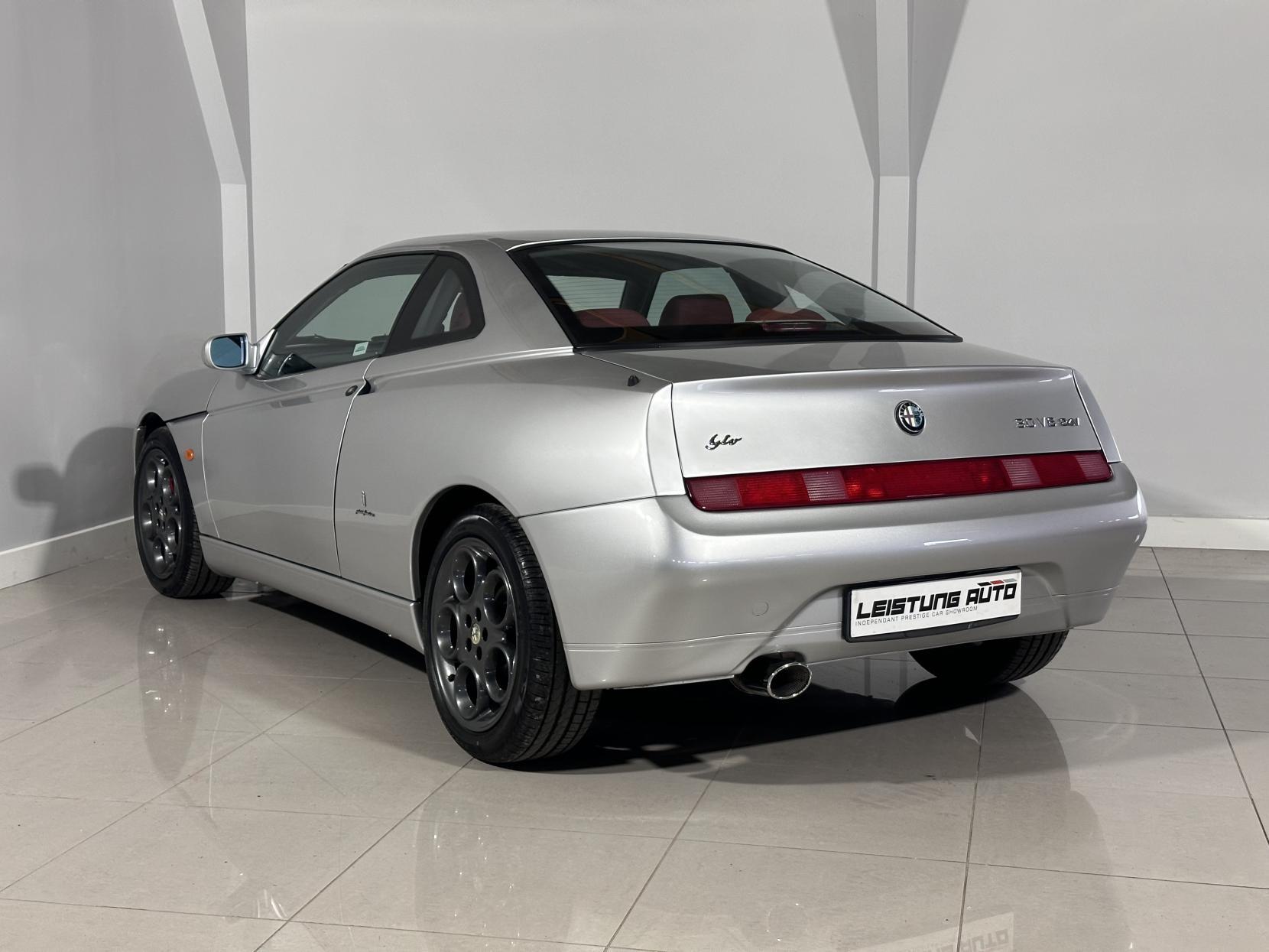 Alfa Romeo GTV 3.0 V6 24V Lusso Coupe 2dr Petrol Manual (278 g/km, 220 bhp)