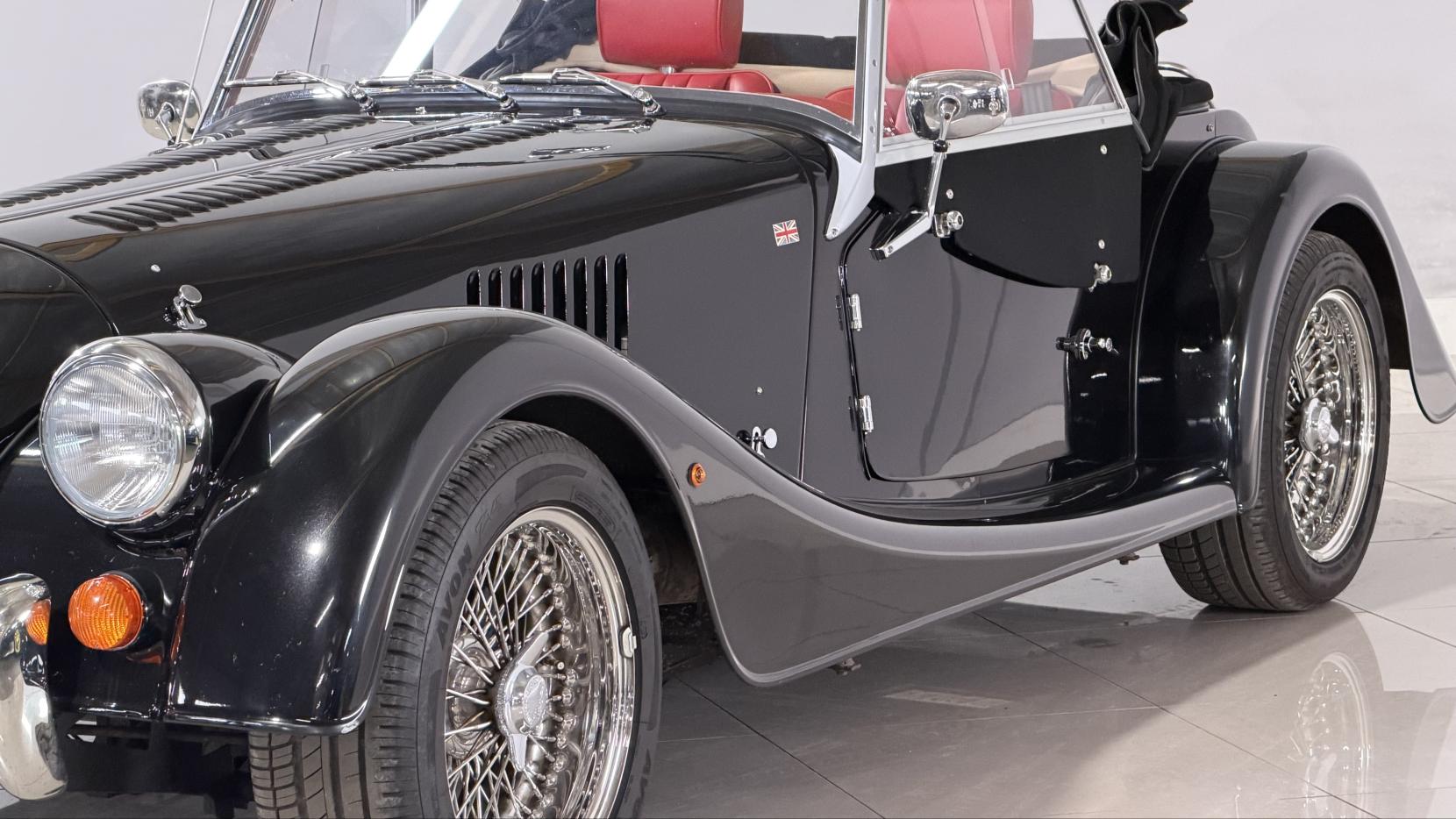 Morgan Roadster 3.0 Convertible 2dr Petrol Manual (2 seat) (232 g/km, 226 bhp)