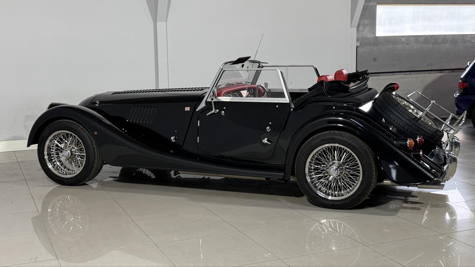 Morgan Roadster 3.0 Convertible 2dr Petrol Manual (2 seat) (232 g/km, 226 bhp)