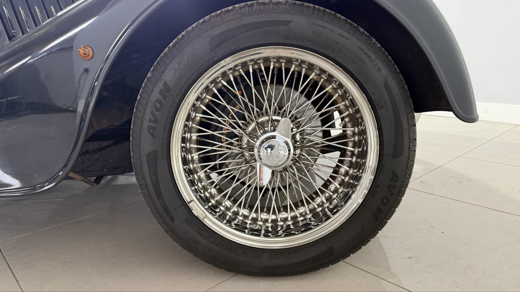 Morgan Roadster 3.0 Convertible 2dr Petrol Manual (2 seat) (232 g/km, 226 bhp)