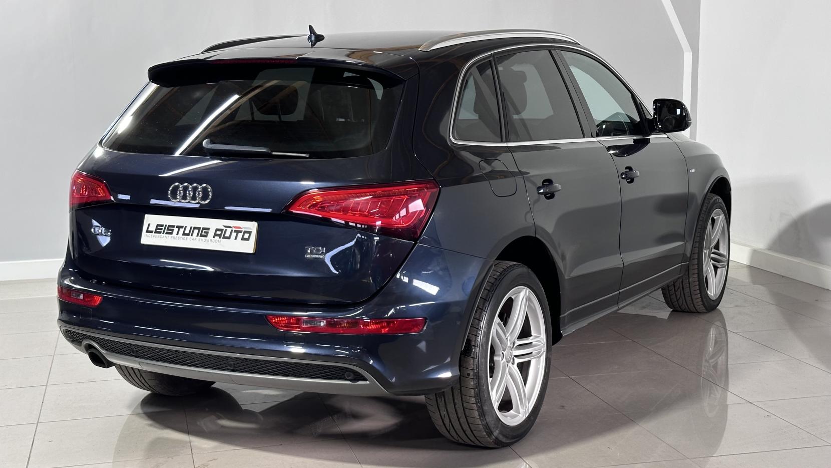 Audi Q5 2.0 TDI S line Plus SUV 5dr Diesel Manual quattro Euro 5 (s/s) (177 ps)