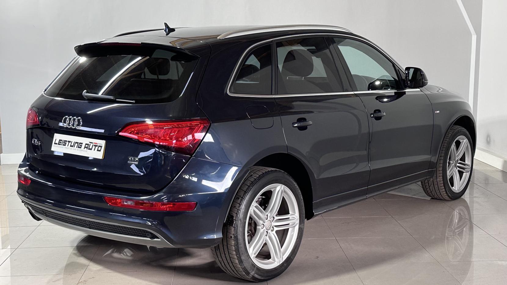 Audi Q5 2.0 TDI S line Plus SUV 5dr Diesel Manual quattro Euro 5 (s/s) (177 ps)