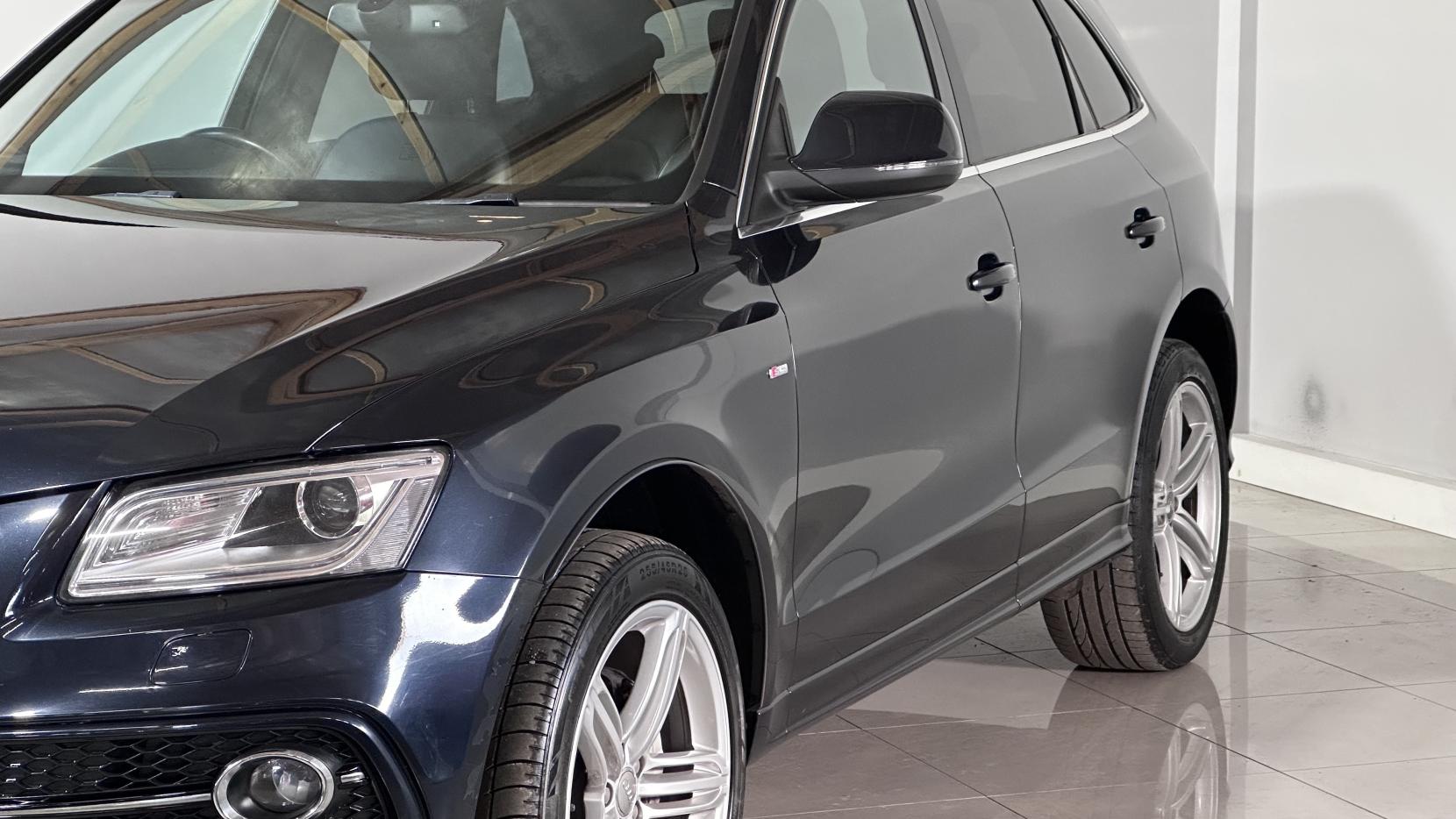 Audi Q5 2.0 TDI S line Plus SUV 5dr Diesel Manual quattro Euro 5 (s/s) (177 ps)