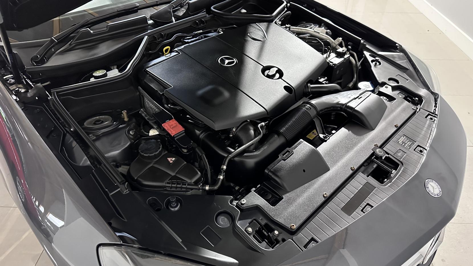 Mercedes-Benz SLK 2.1 SLK250 CDI BlueEfficiency AMG Sport Convertible 2dr Diesel G-Tronic+ Euro 5 (s/s) (204 ps)