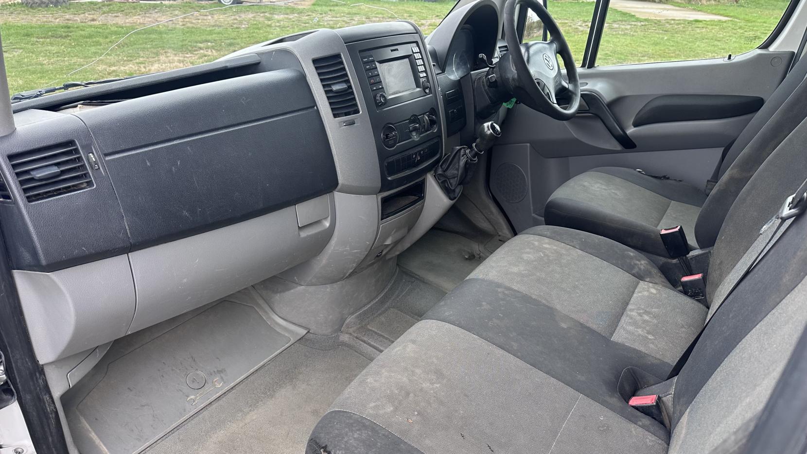 Volkswagen Crafter 2.0 TDI CR35 BlueMotion Tech Chassis Cab 2dr Diesel Manual L2 (199 g/km, 108 bhp)