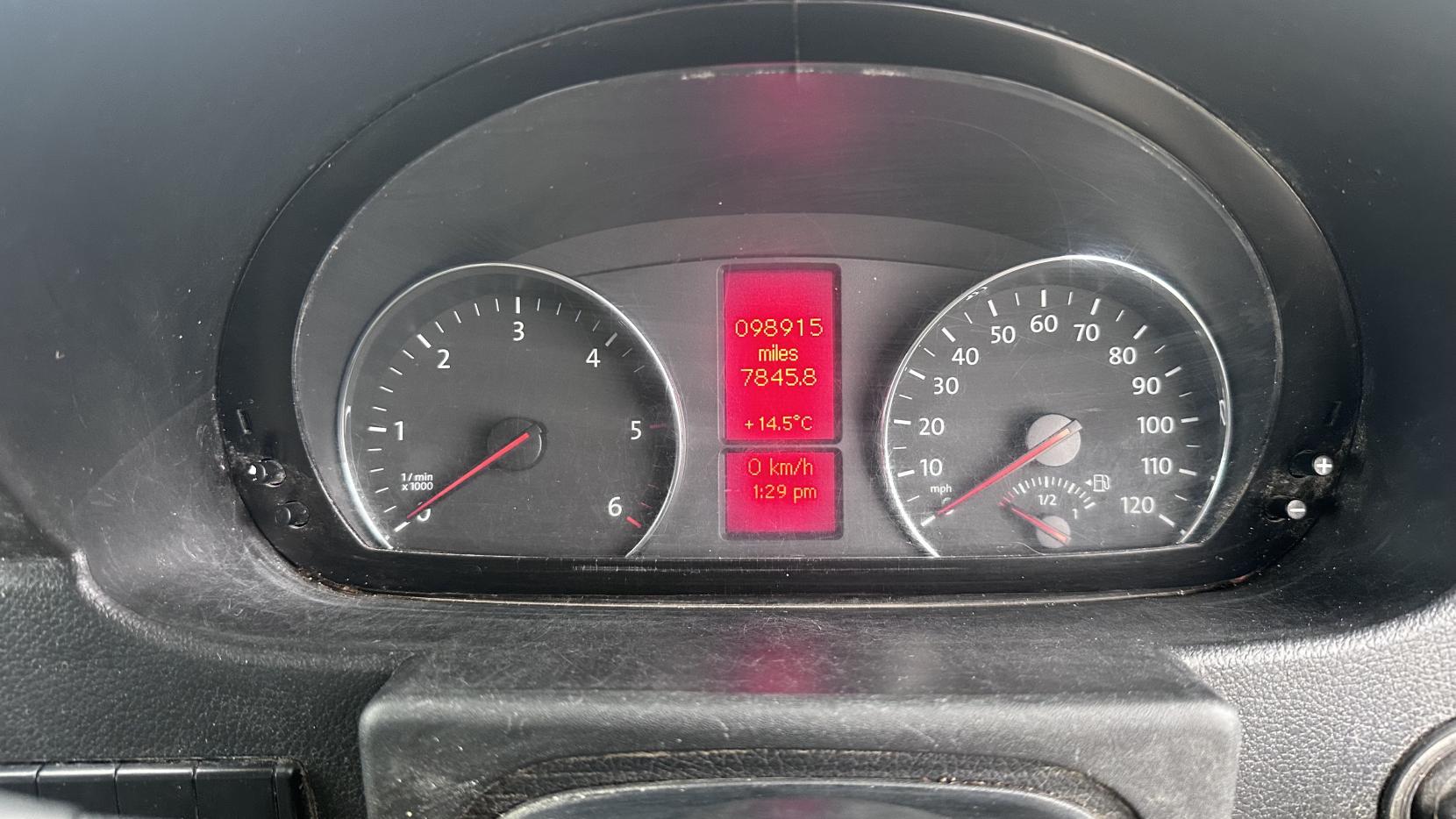 Volkswagen Crafter 2.0 TDI CR35 BlueMotion Tech Chassis Cab 2dr Diesel Manual L2 (199 g/km, 108 bhp)