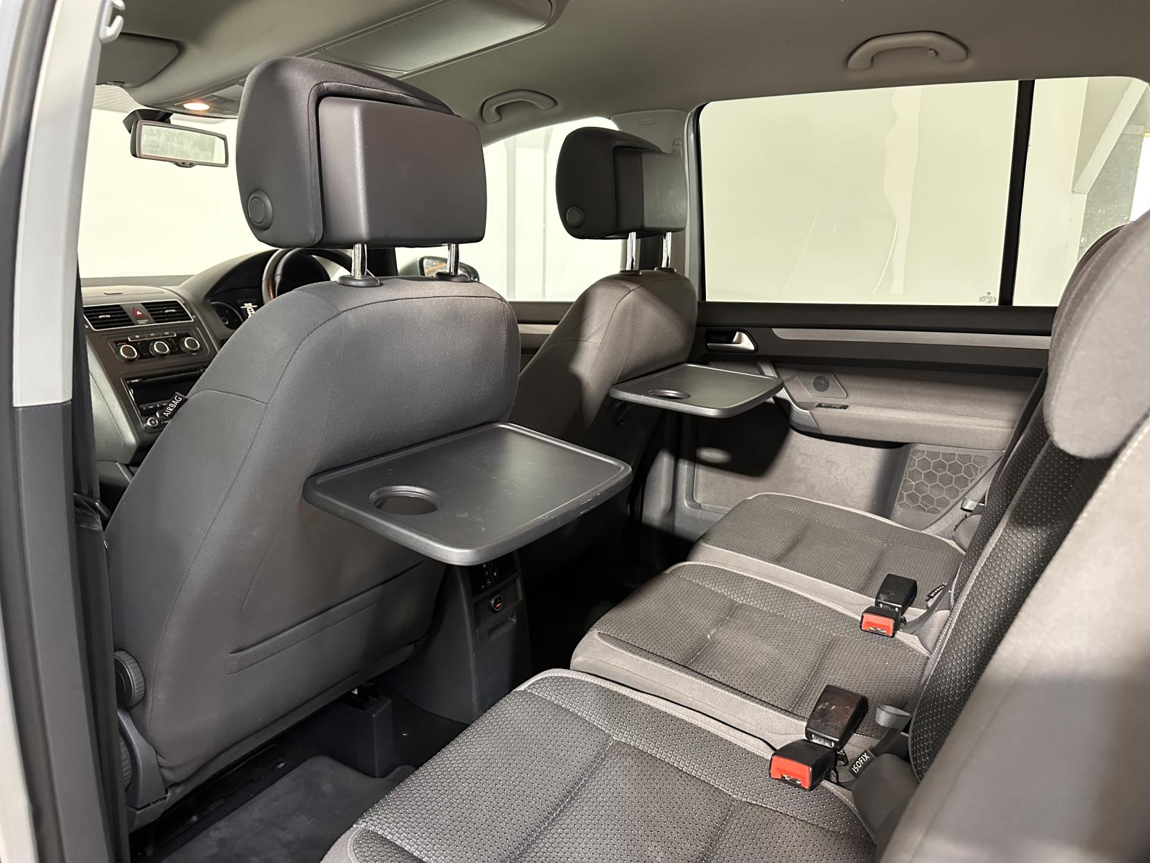 Volkswagen Touran 2.0 TDI SE MPV 5dr Diesel Manual Euro 5 (140 ps)