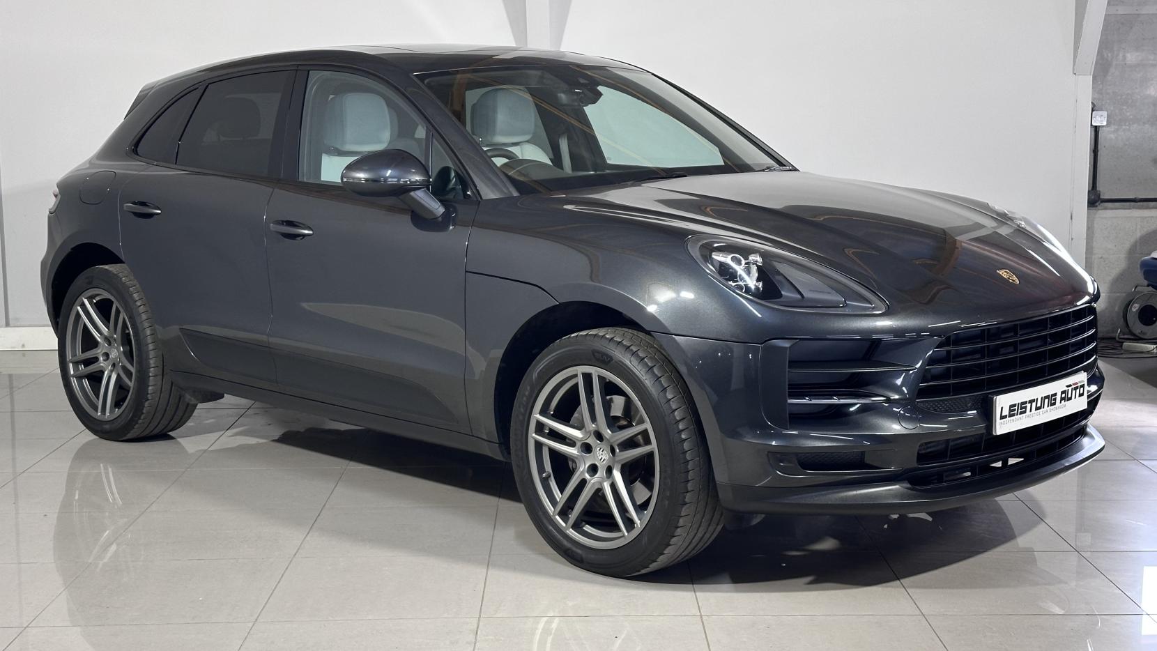 Porsche Macan 2.0T SUV 5dr Petrol PDK 4WD Euro 6 (s/s) (245 ps)