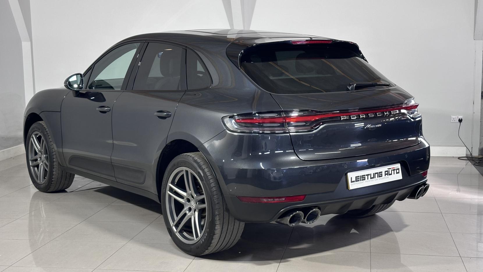 Porsche Macan 2.0T SUV 5dr Petrol PDK 4WD Euro 6 (s/s) (245 ps)