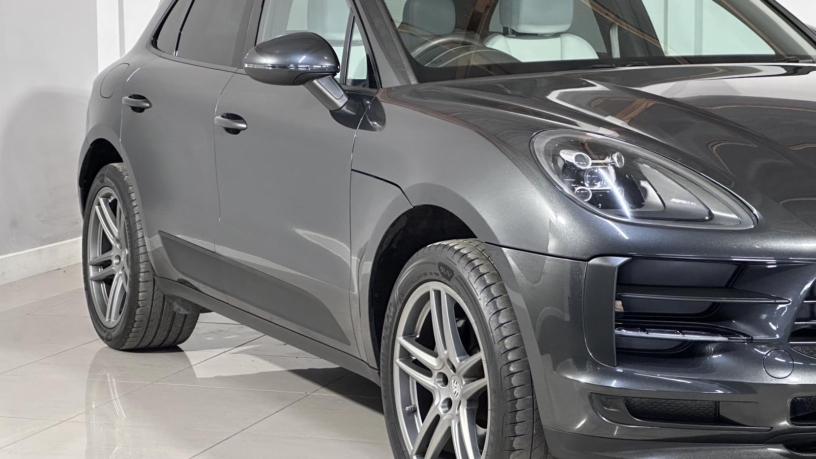 Porsche Macan 2.0T SUV 5dr Petrol PDK 4WD Euro 6 (s/s) (245 ps)
