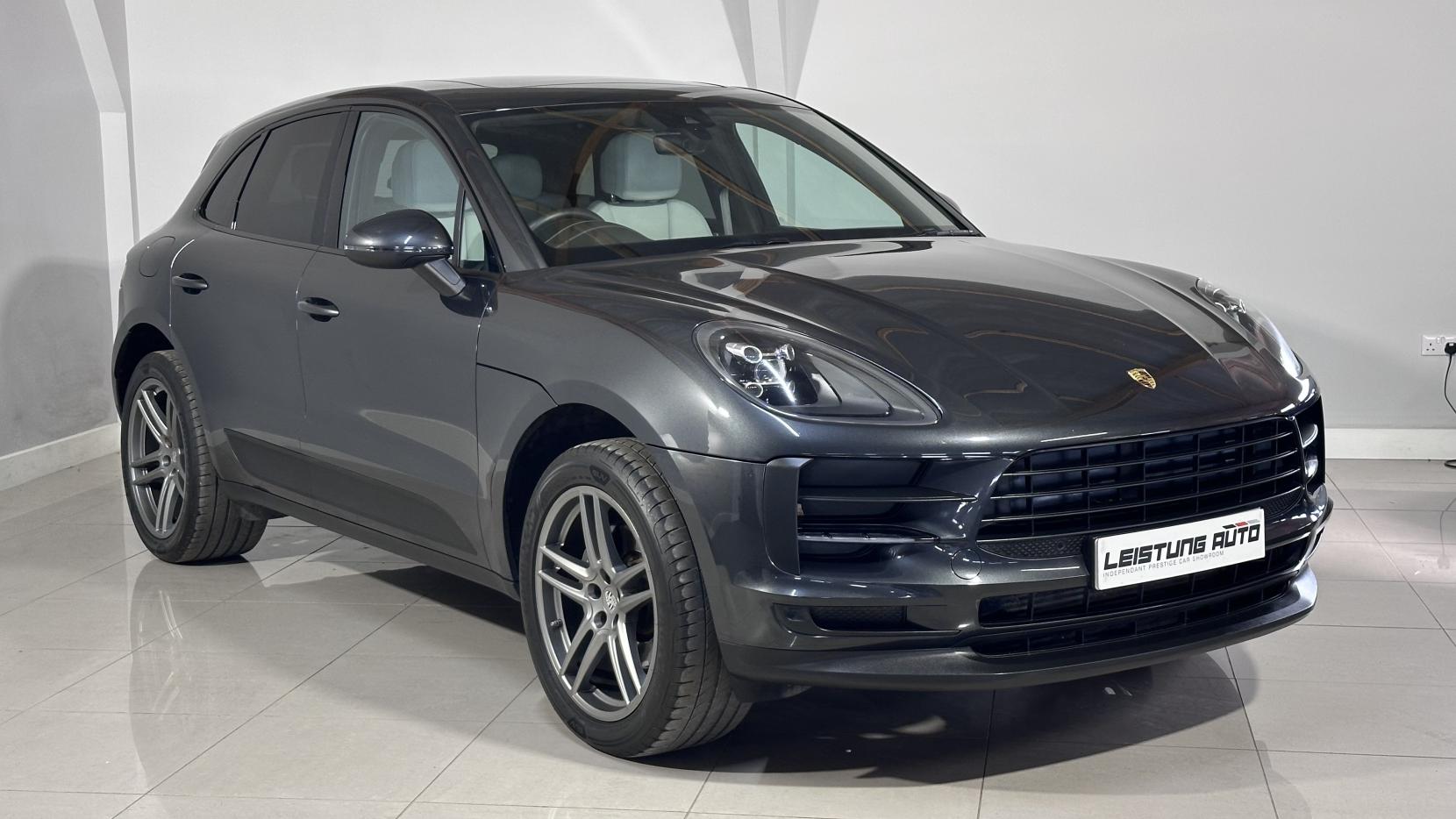 Porsche Macan 2.0T SUV 5dr Petrol PDK 4WD Euro 6 (s/s) (245 ps)