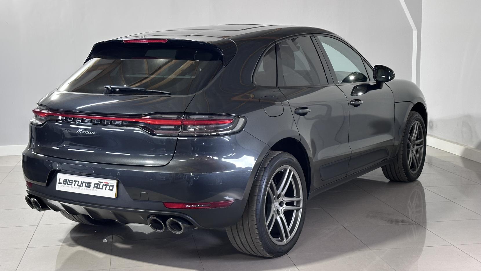Porsche Macan 2.0T SUV 5dr Petrol PDK 4WD Euro 6 (s/s) (245 ps)
