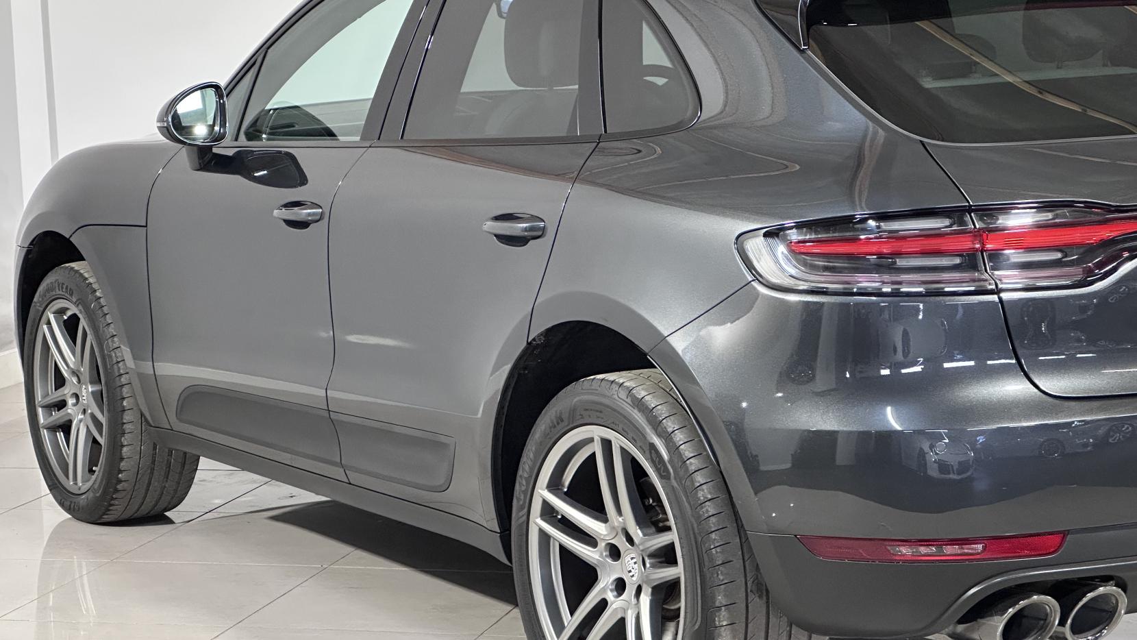 Porsche Macan 2.0T SUV 5dr Petrol PDK 4WD Euro 6 (s/s) (245 ps)