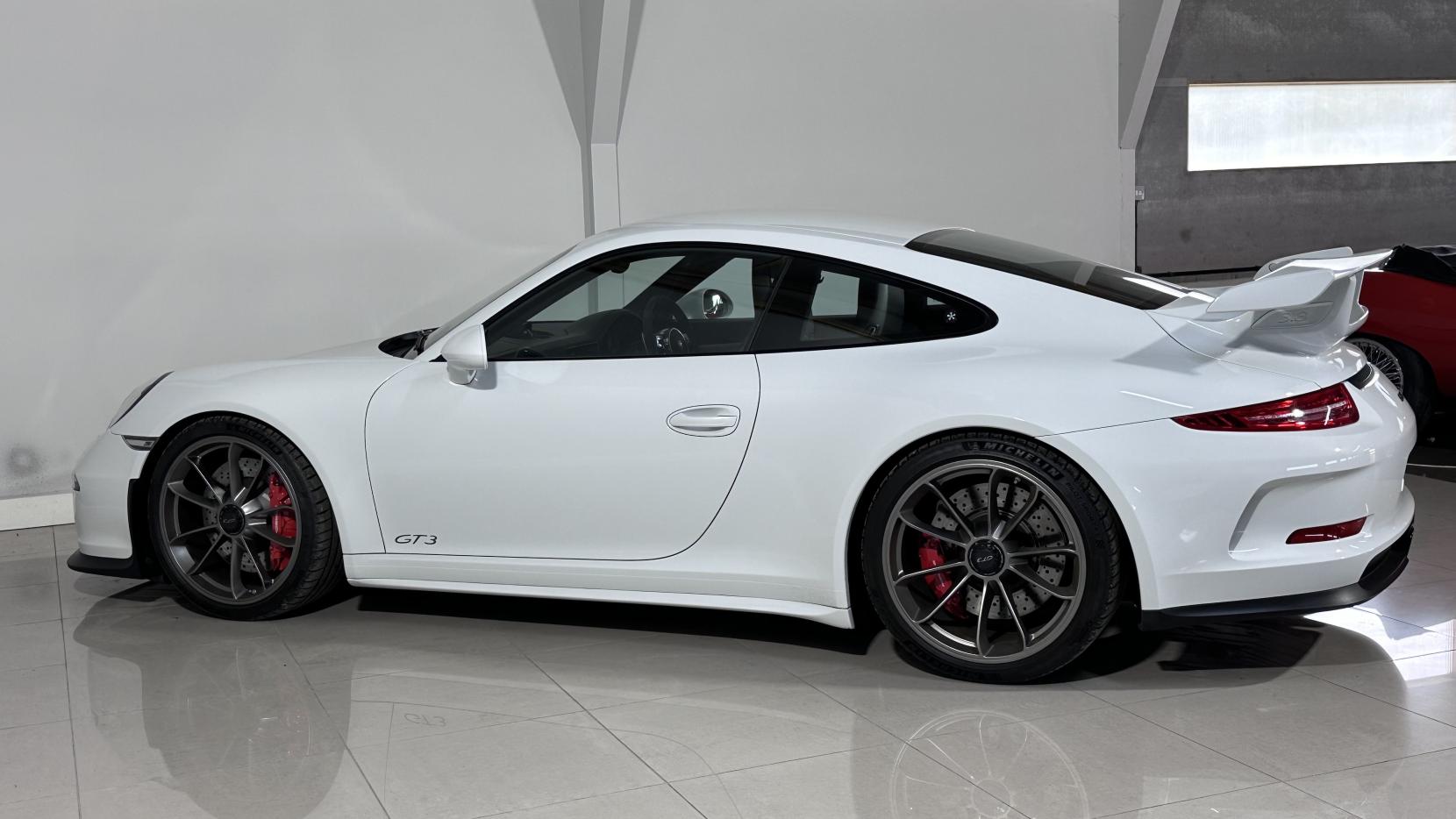 Porsche 911 3.8 991 GT3 Coupe 2dr Petrol PDK Euro 6 (475 ps)