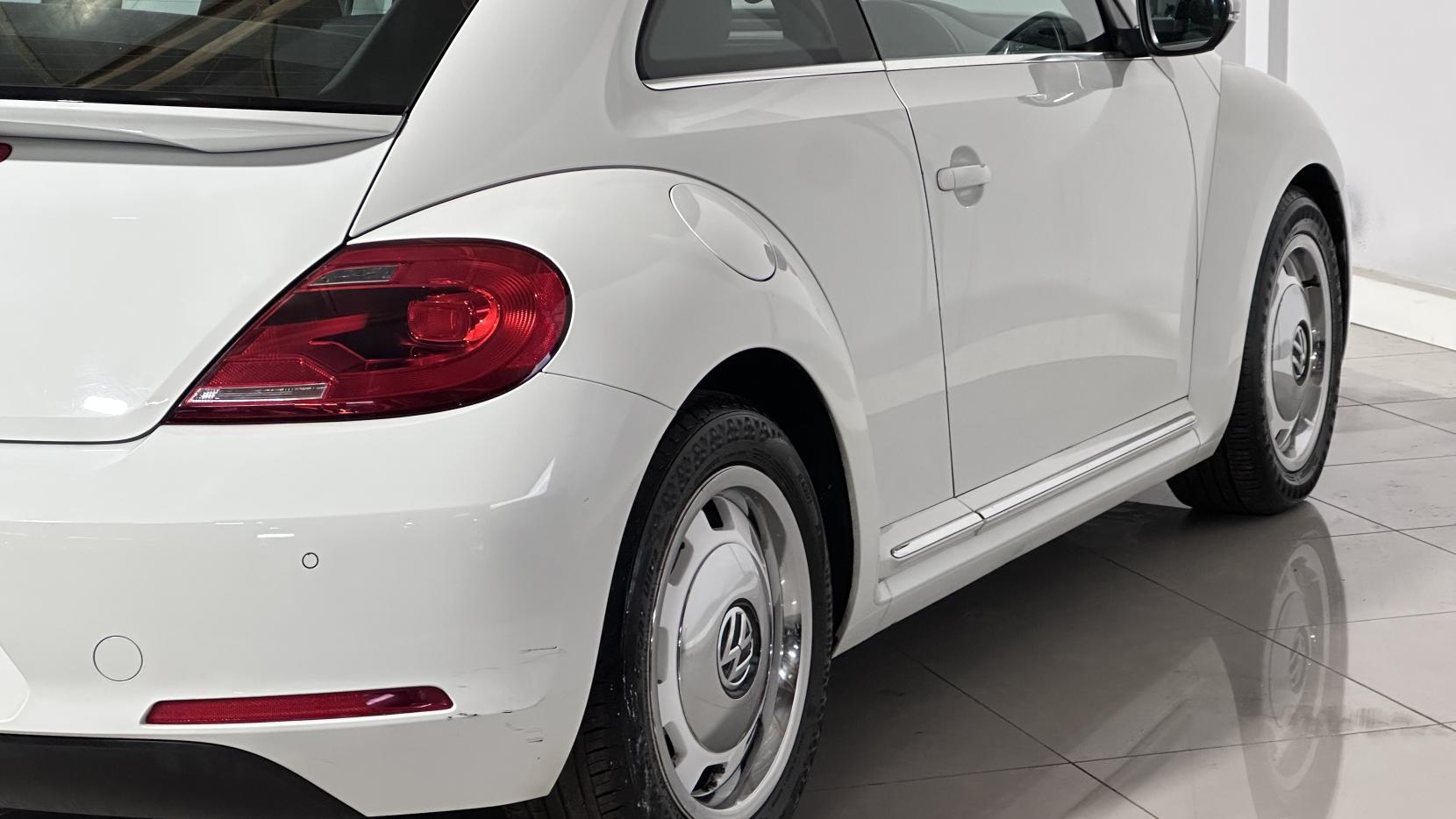 Volkswagen Beetle 1.4 TSI BlueMotion Tech Design Hatchback 3dr Petrol Manual Euro 6 (s/s) (150 ps)
