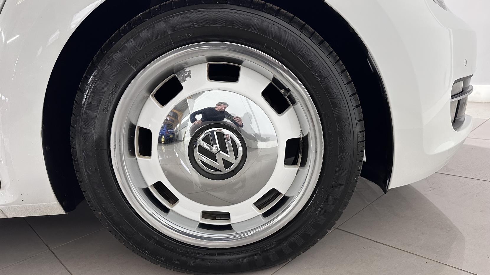 Volkswagen Beetle 1.4 TSI BlueMotion Tech Design Hatchback 3dr Petrol Manual Euro 6 (s/s) (150 ps)