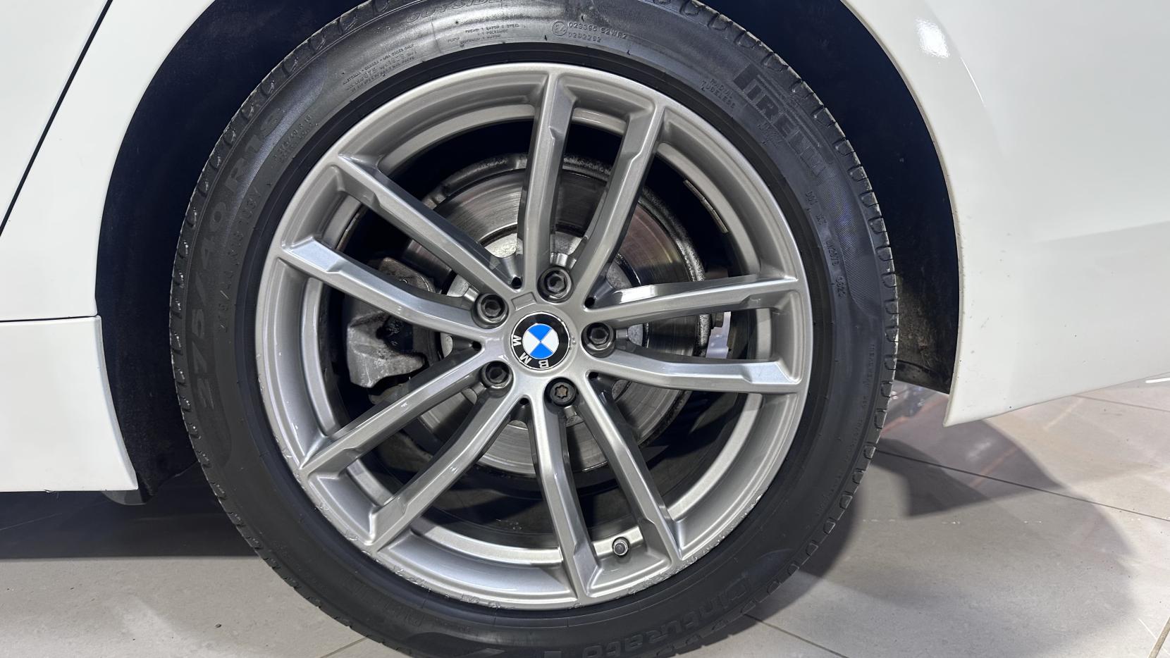 BMW 5 Series 2.0 520d M Sport Touring 5dr Diesel Auto Euro 6 (s/s) (190 ps)