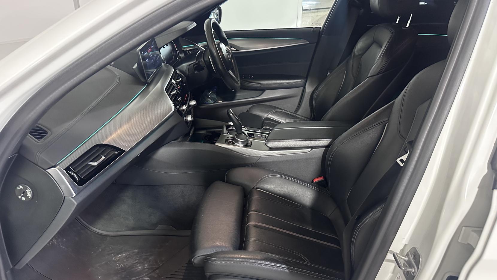 BMW 5 Series 2.0 520d M Sport Touring 5dr Diesel Auto Euro 6 (s/s) (190 ps)