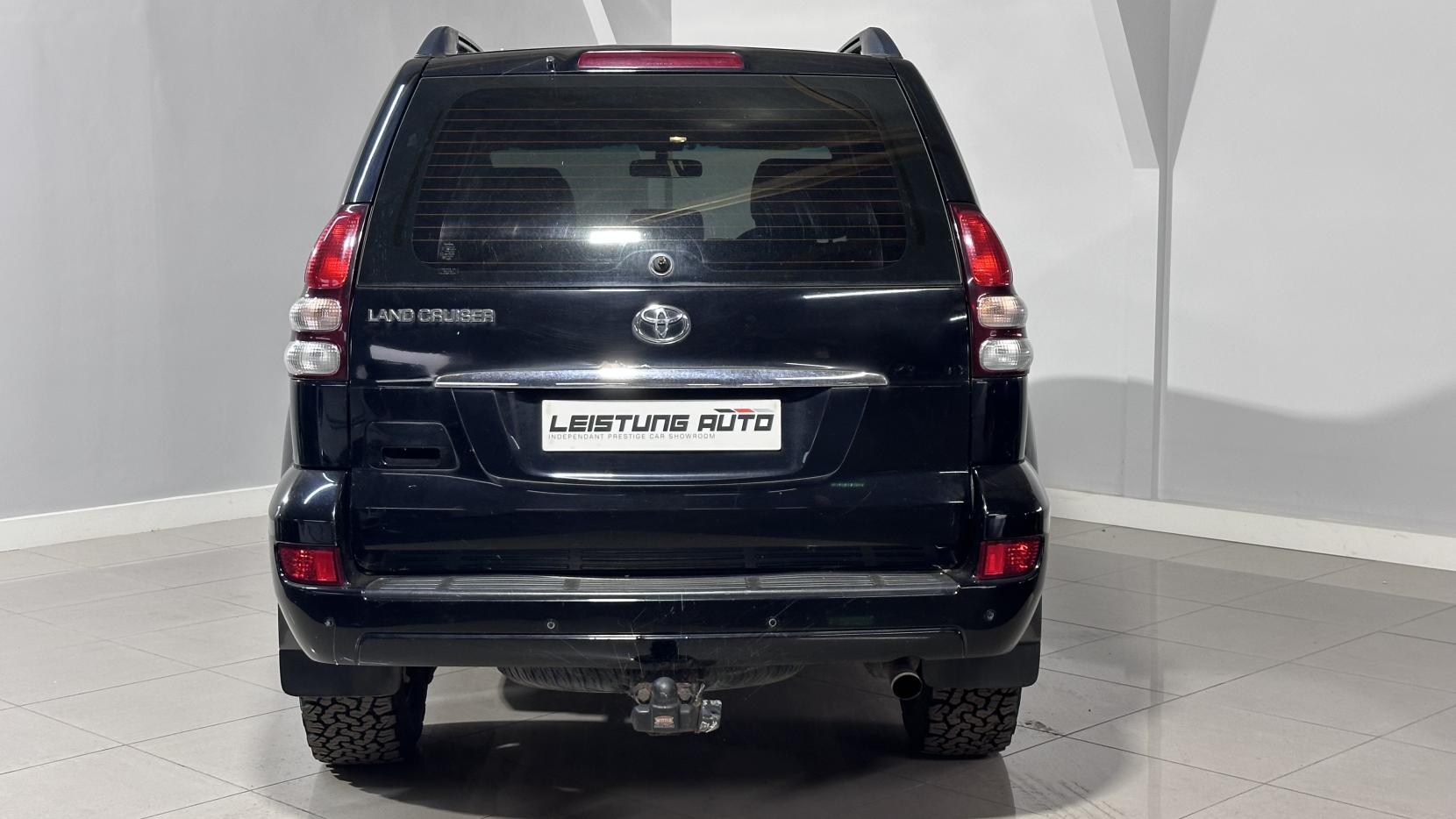 Toyota Land Cruiser 4.0 VVT-i V6 LC4 SUV 5dr Petrol Automatic (305 g/km, 245 bhp)