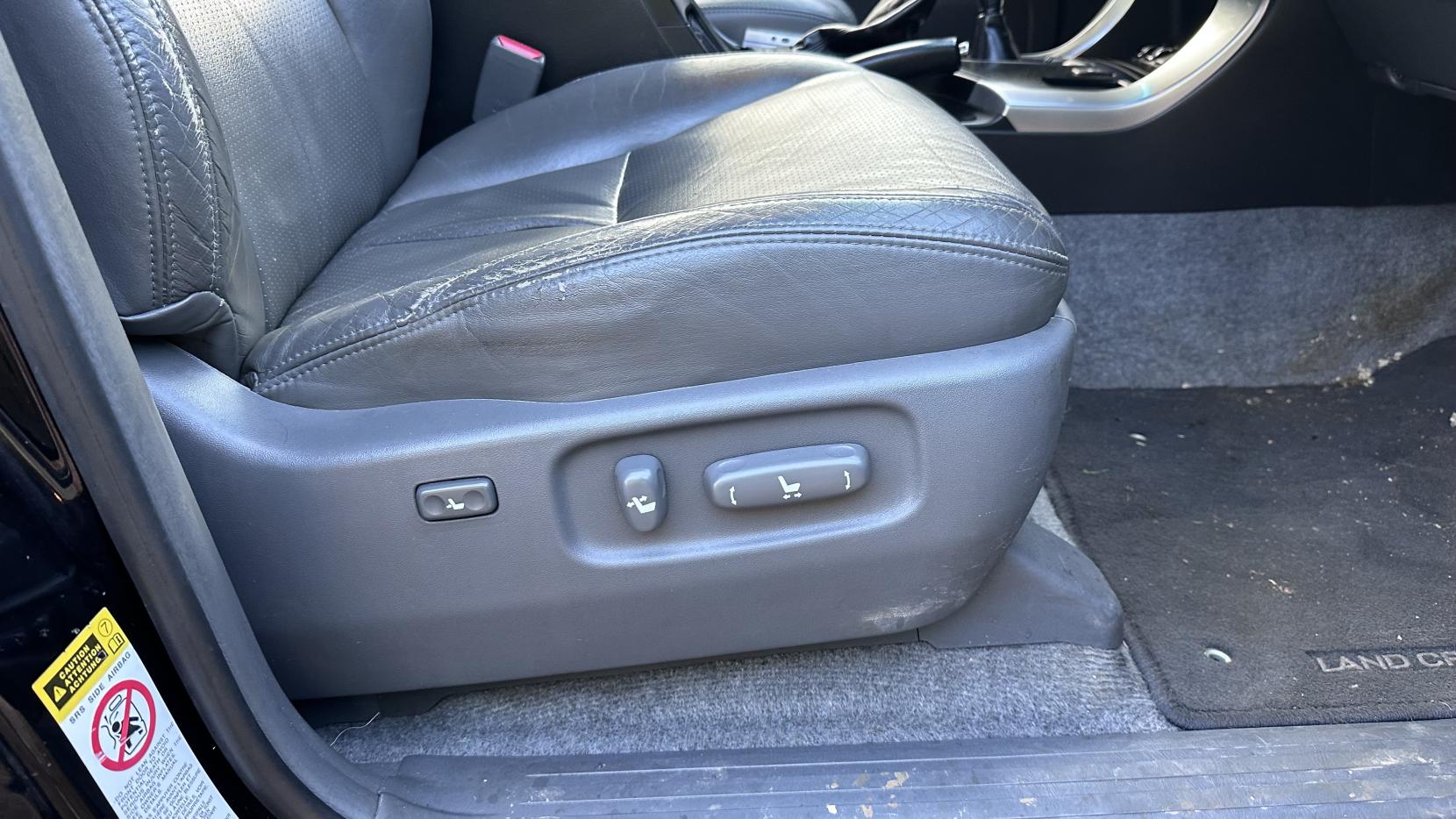 Toyota Land Cruiser 4.0 VVT-i V6 LC4 SUV 5dr Petrol Automatic (305 g/km, 245 bhp)