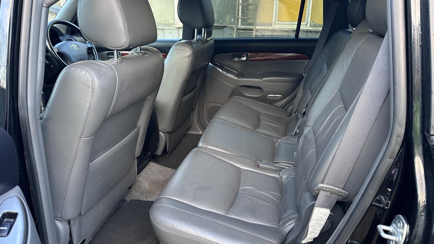 Toyota Land Cruiser 4.0 VVT-i V6 LC4 SUV 5dr Petrol Automatic (305 g/km, 245 bhp)