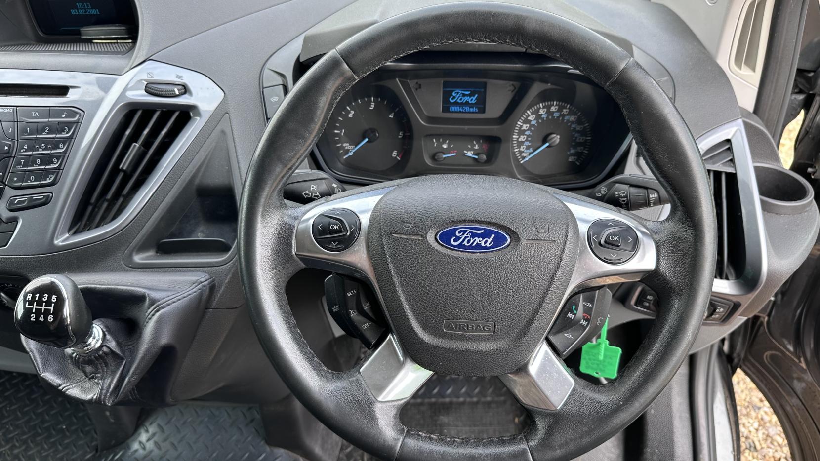 Ford Transit Custom 2.2 TDCi 270 Limited Panel Van 5dr Diesel Manual L1 H1 (186 g/km, 123 bhp)