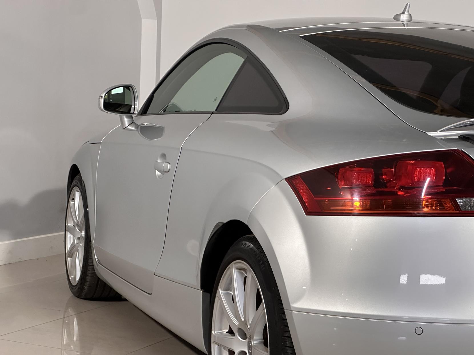 Audi TT 3.2 TFSI V6 Coupe 3dr Petrol S Tronic quattro Euro 4 (250 ps)