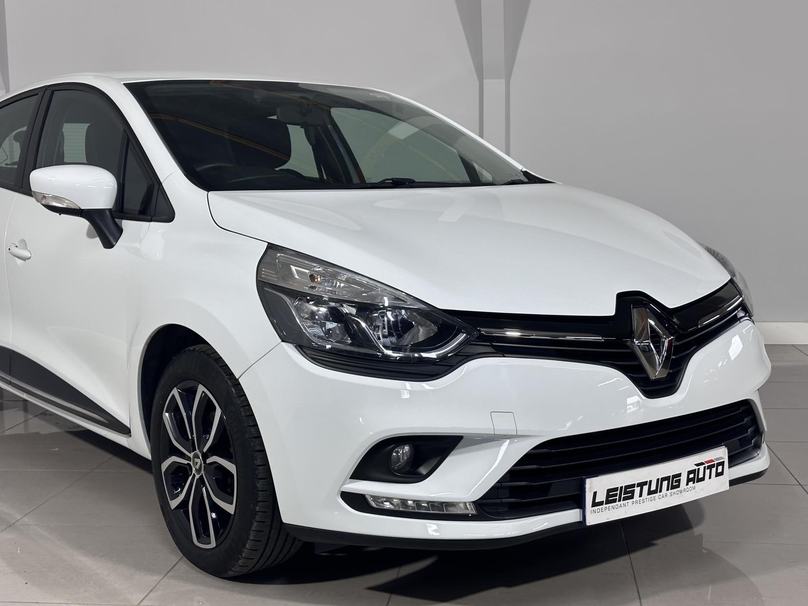 Renault Clio 0.9 TCe Play Hatchback 5dr Petrol Manual Euro 6 (s/s) (75 ps)