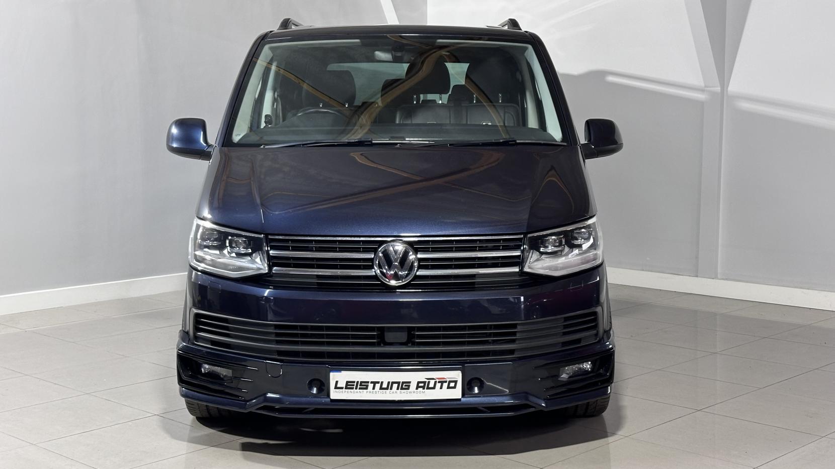 Volkswagen Transporter 2.0 BiTDI T32 BlueMotion Tech Highline Crew Van Double Cab 5dr Diesel DSG 4Motion LWB Euro 6 (s/s) (204 ps)