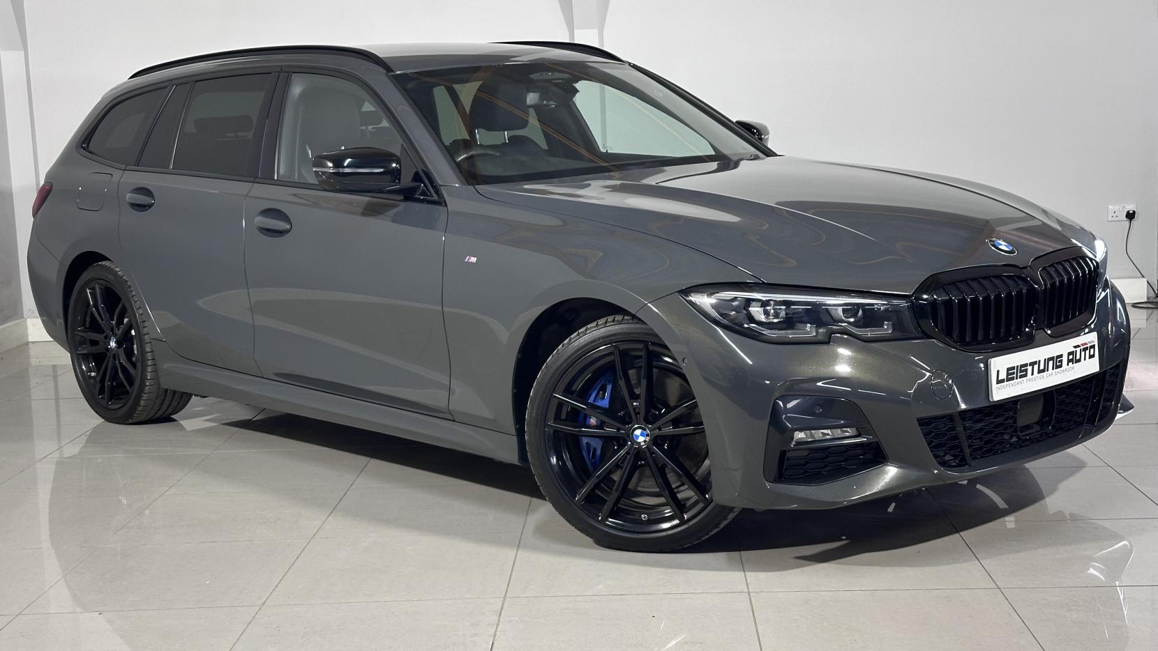 BMW 3 Series 2.0 330e 12kWh M Sport Pro Edition Touring 5dr Petrol Plug-in Hybrid Auto Euro 6 (s/s) (292 ps)