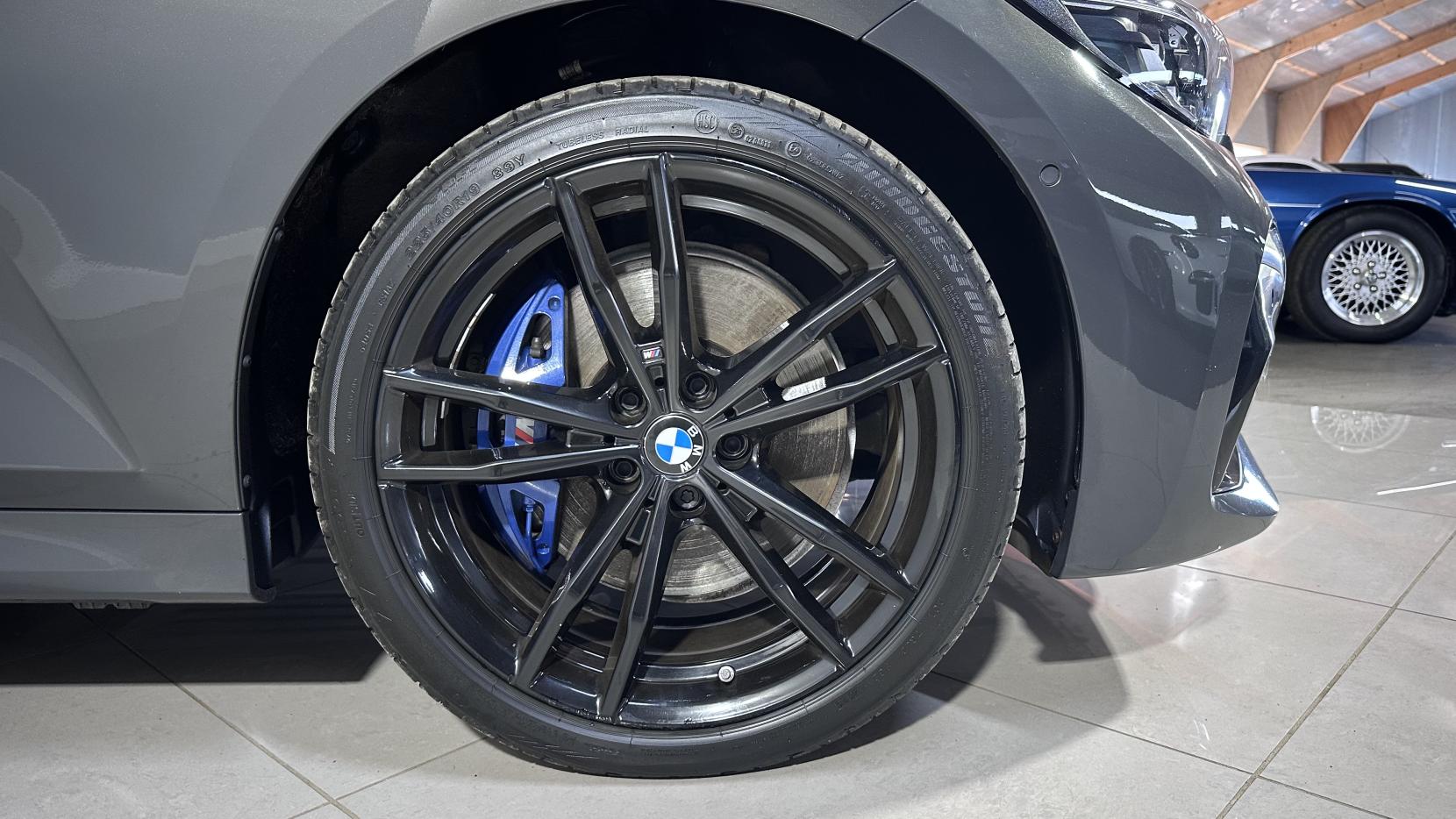BMW 3 Series 2.0 330e 12kWh M Sport Pro Edition Touring 5dr Petrol Plug-in Hybrid Auto Euro 6 (s/s) (292 ps)