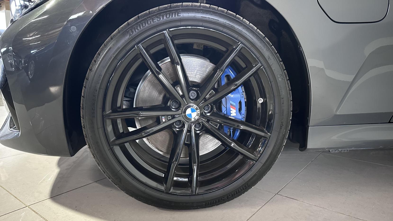 BMW 3 Series 2.0 330e 12kWh M Sport Pro Edition Touring 5dr Petrol Plug-in Hybrid Auto Euro 6 (s/s) (292 ps)