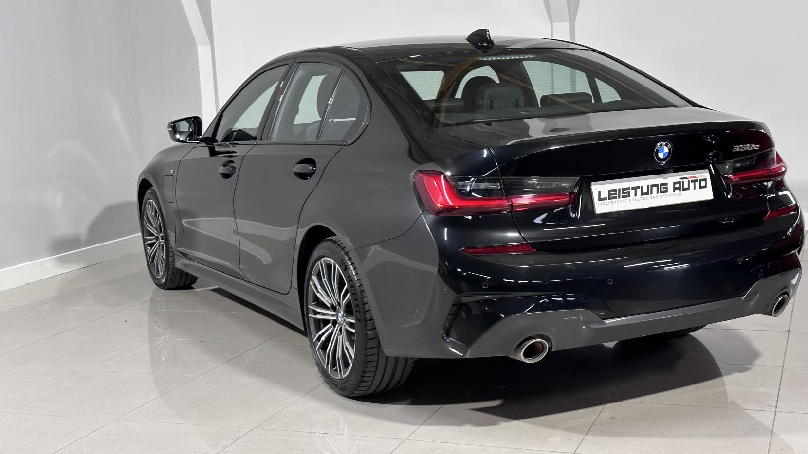 BMW 3 Series 2.0 330e 12kWh M Sport Saloon 4dr Petrol Plug-in Hybrid Auto Euro 6 (s/s) (292 ps)