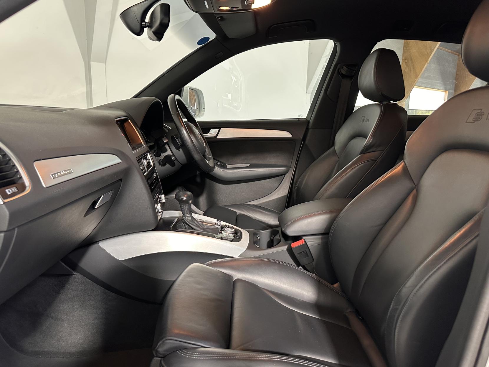Audi Q5 2.0 TDI S line Plus SUV 5dr Diesel S Tronic quattro Euro 6 (s/s) (190 ps)
