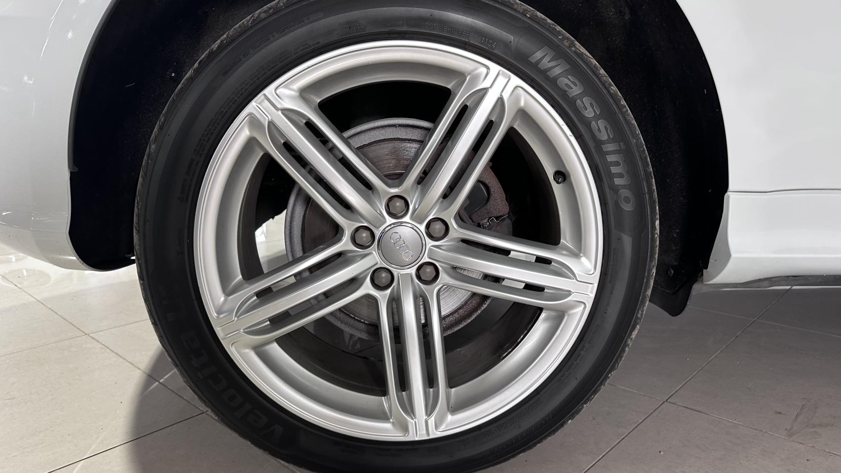 Audi Q5 2.0 TDI S line Plus SUV 5dr Diesel S Tronic quattro Euro 6 (s/s) (190 ps)