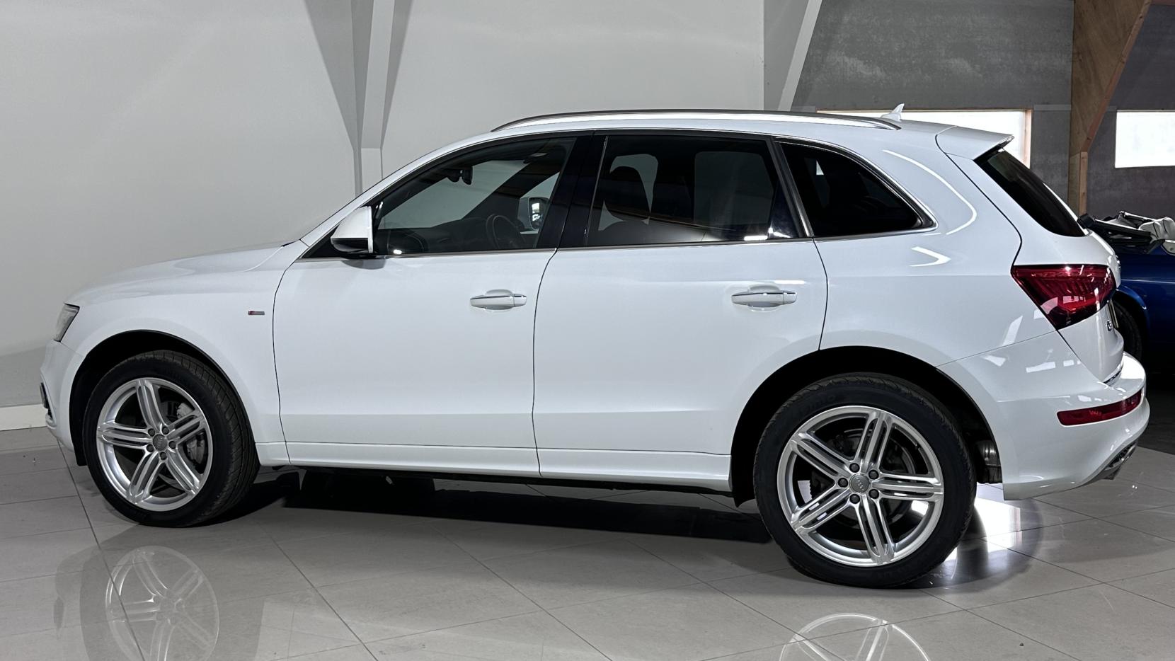 Audi Q5 2.0 TDI S line Plus SUV 5dr Diesel S Tronic quattro Euro 6 (s/s) (190 ps)