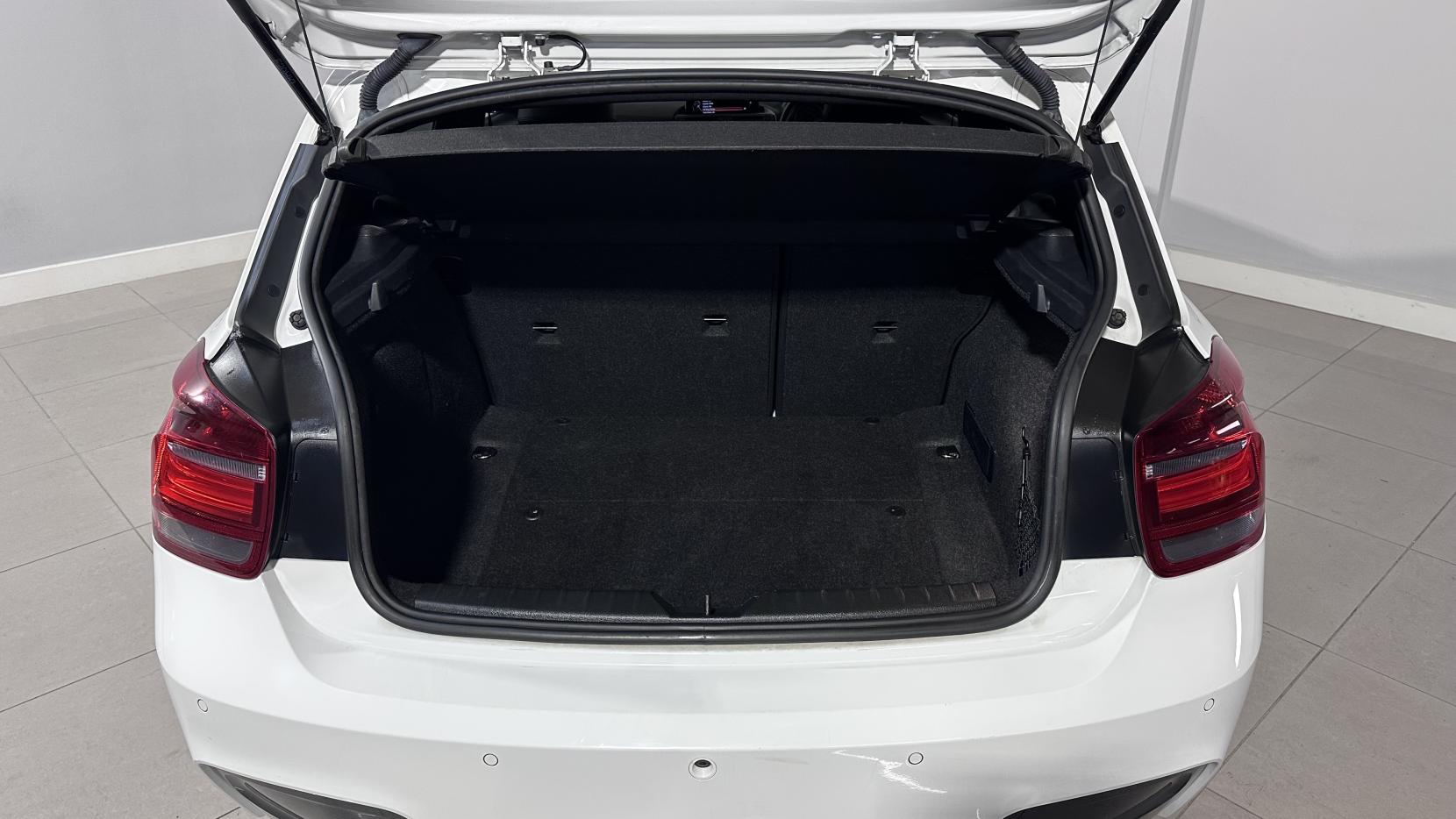 BMW 1 Series 3.0 M135i Hatchback 5dr Petrol Manual Euro 6 (s/s) (320 ps)