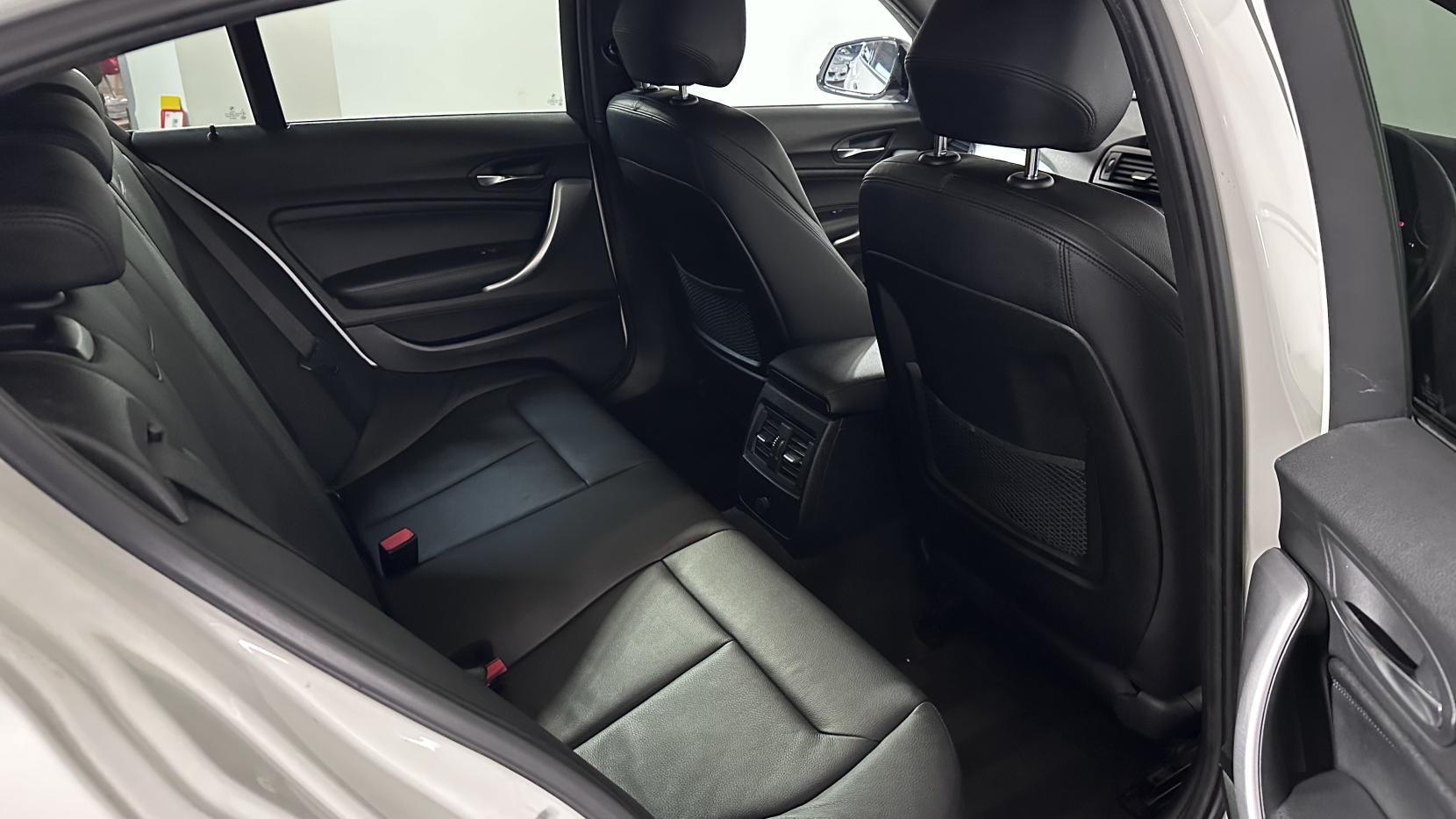 BMW 1 Series 3.0 M135i Hatchback 5dr Petrol Manual Euro 6 (s/s) (320 ps)