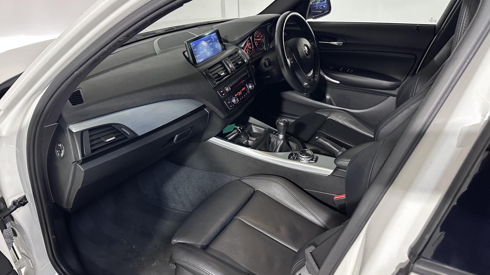 BMW 1 Series 3.0 M135i Hatchback 5dr Petrol Manual Euro 6 (s/s) (320 ps)