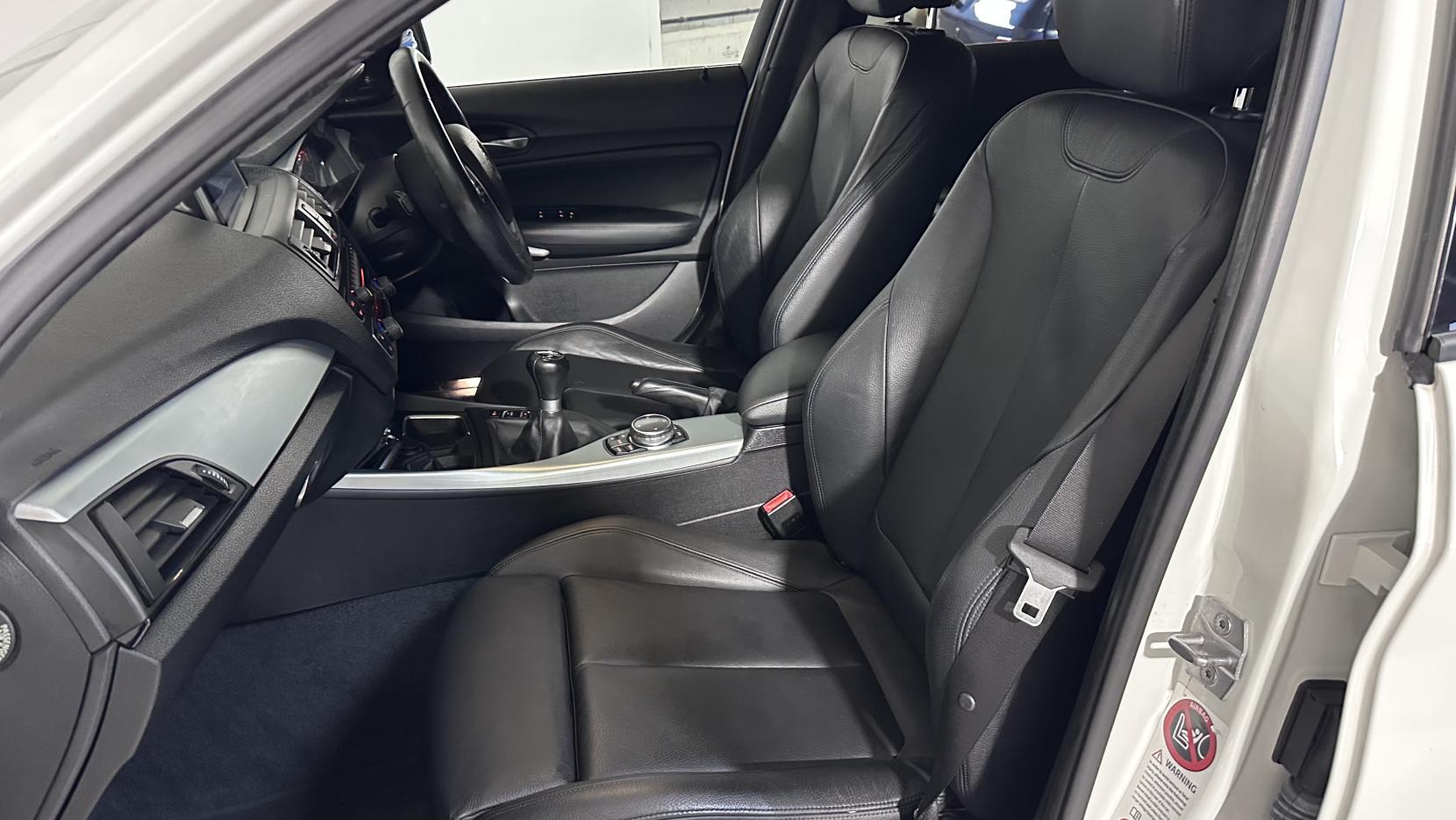 BMW 1 Series 3.0 M135i Hatchback 5dr Petrol Manual Euro 6 (s/s) (320 ps)