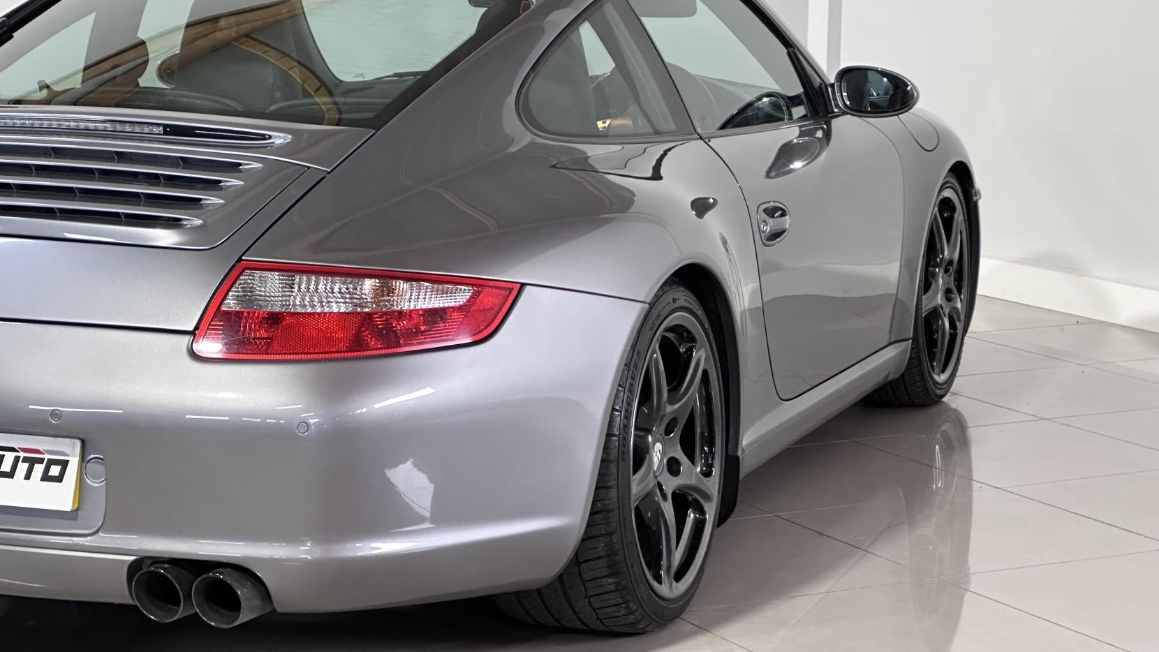 Porsche 911 3.6 997 Carrera Coupe 2dr Petrol Manual (266 g/km, 325 bhp)